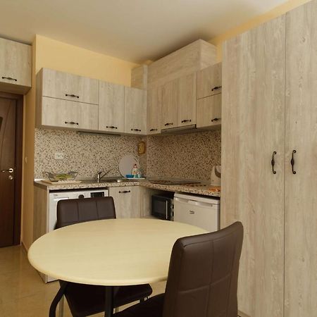 Raija Apartments - Studio 4 Pomorie Esterno foto